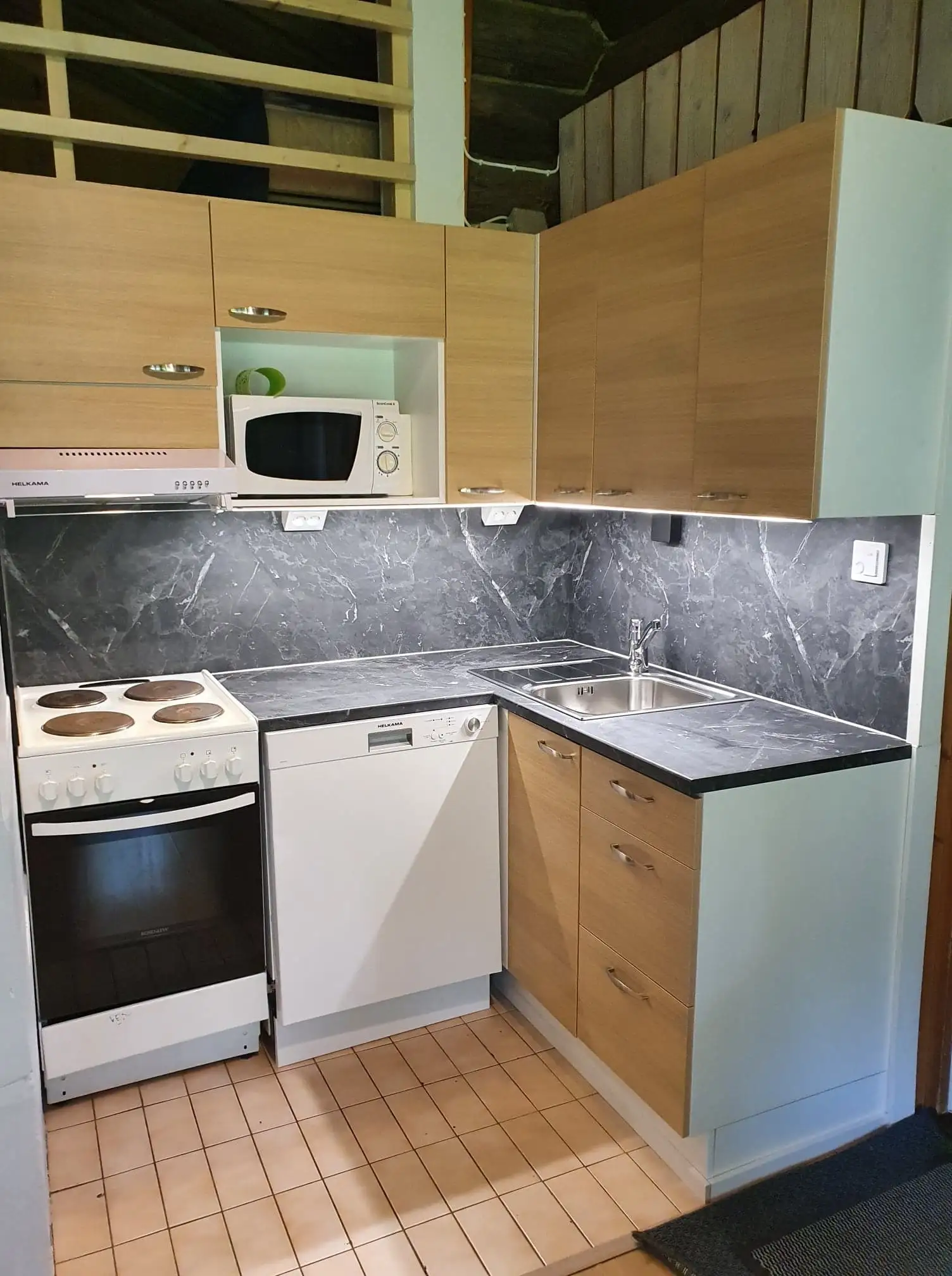 Kelopirtti 21 keittio