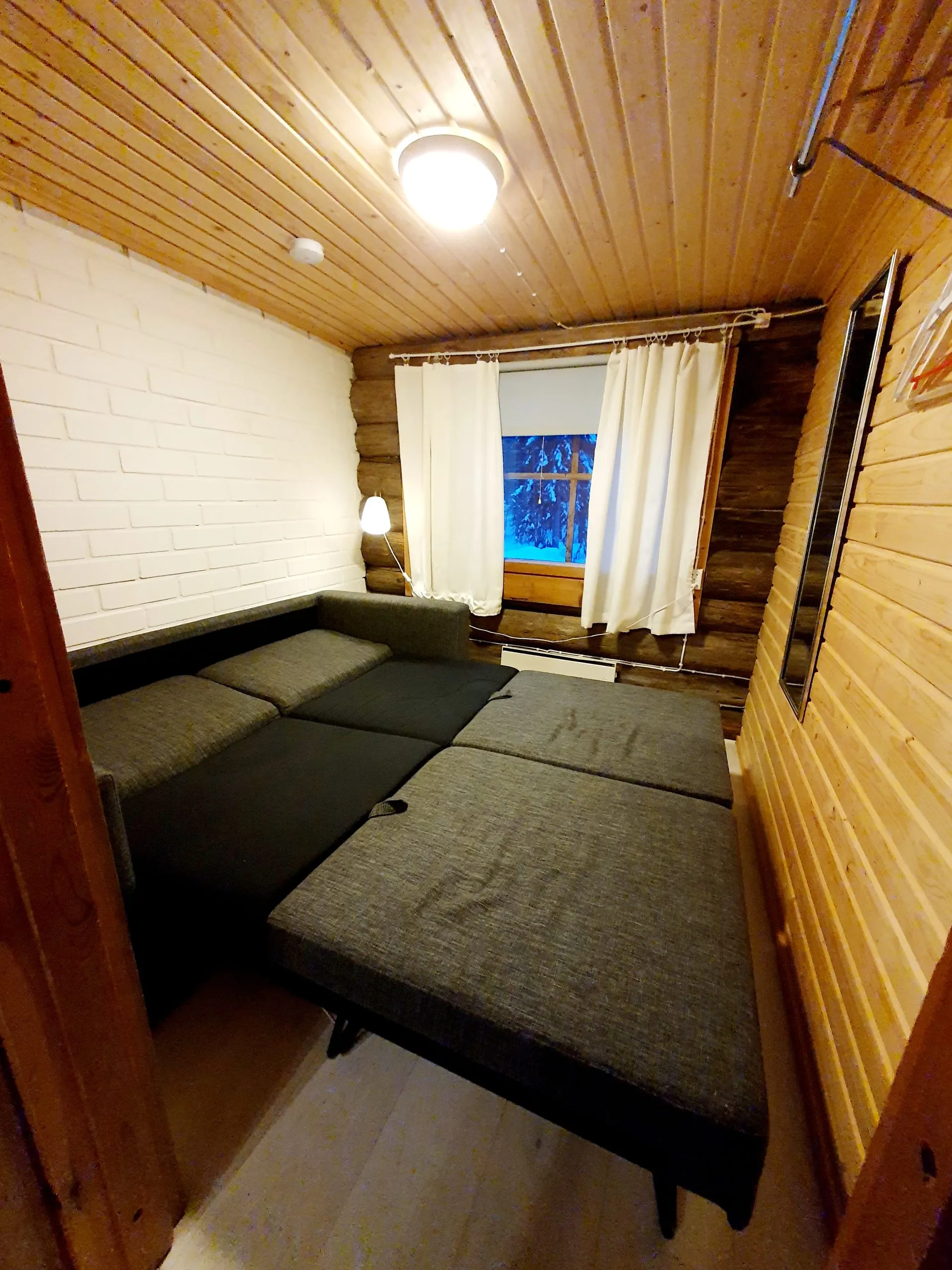 Kelotupa 19 levitetty vuode