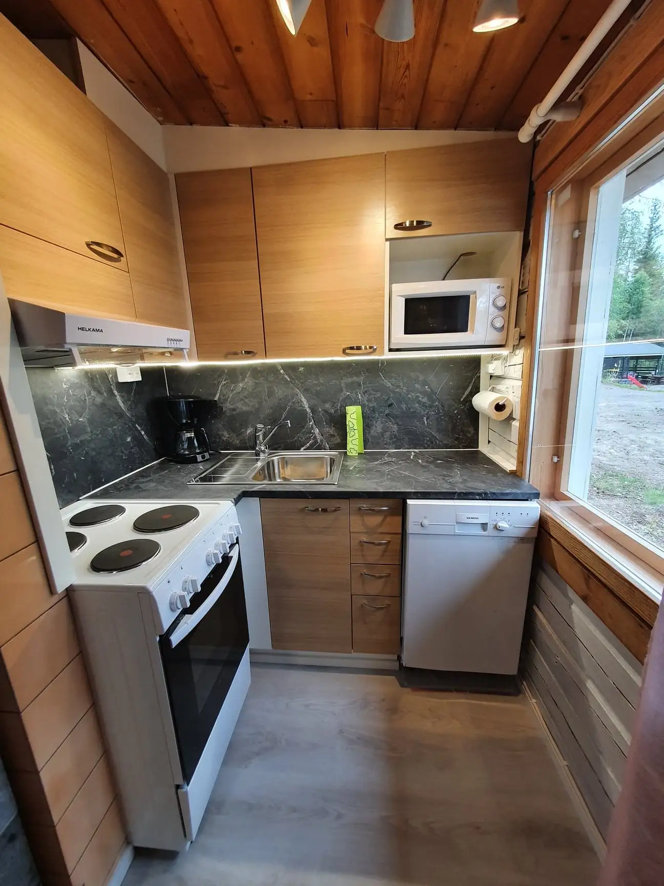 Rantamökki 28 keittio